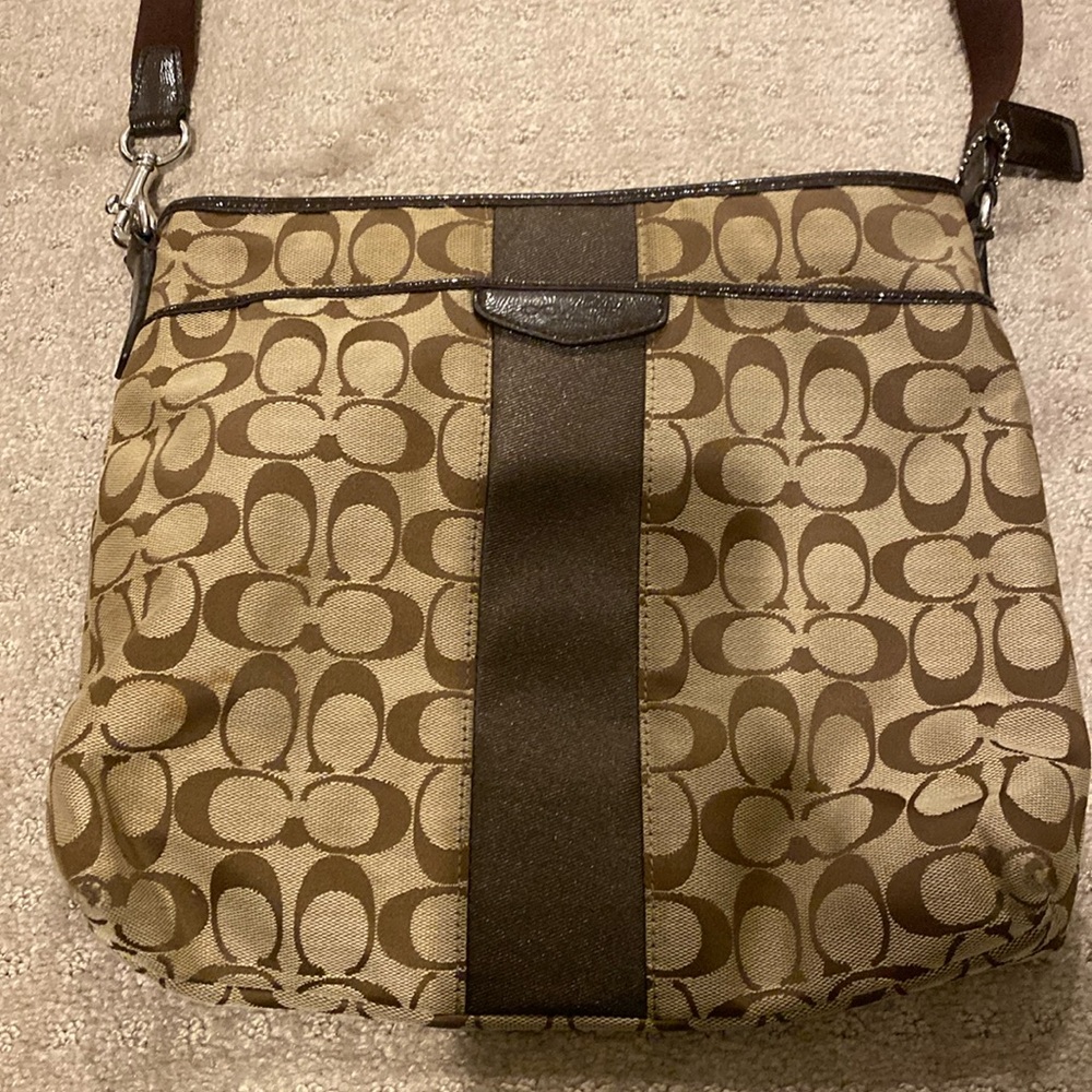 Coach tan/brown signature crossbody bag